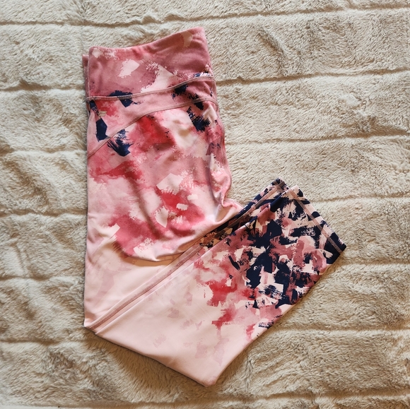 Excellent condition fabletic leggings - Picture 7 of 10